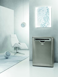 Whirlpool freestanding dishwasher with new PowerClean Max technology